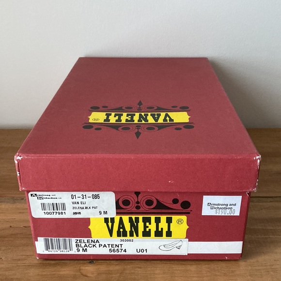 Black patent leather pump sz 9 EUC - Picture 12 of 12